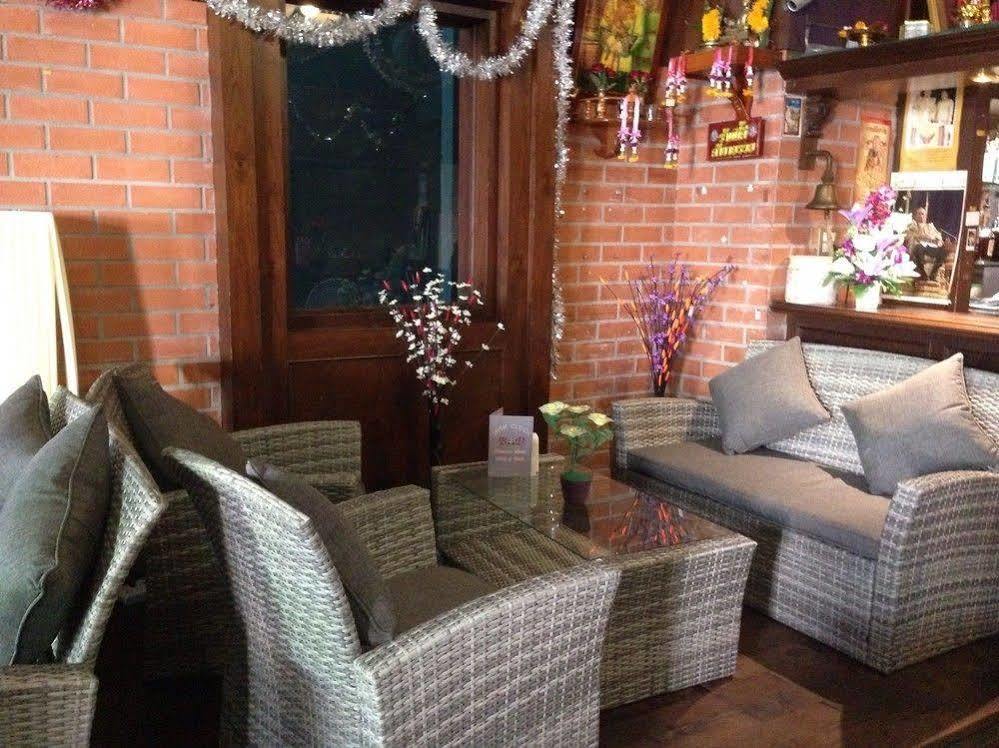 The Irish Clock Hotel Udon Thani Luaran gambar
