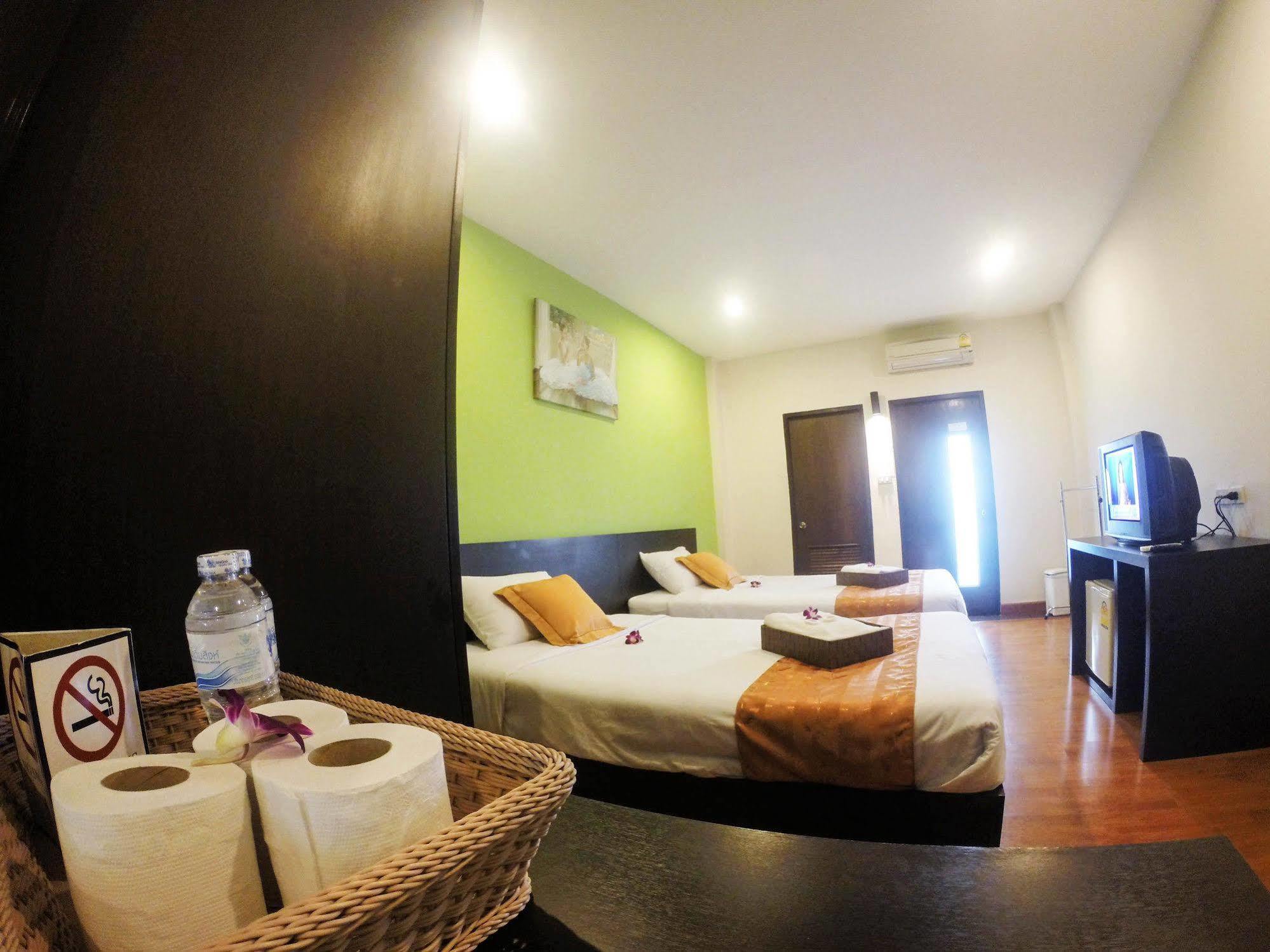 The Irish Clock Hotel Udon Thani Luaran gambar