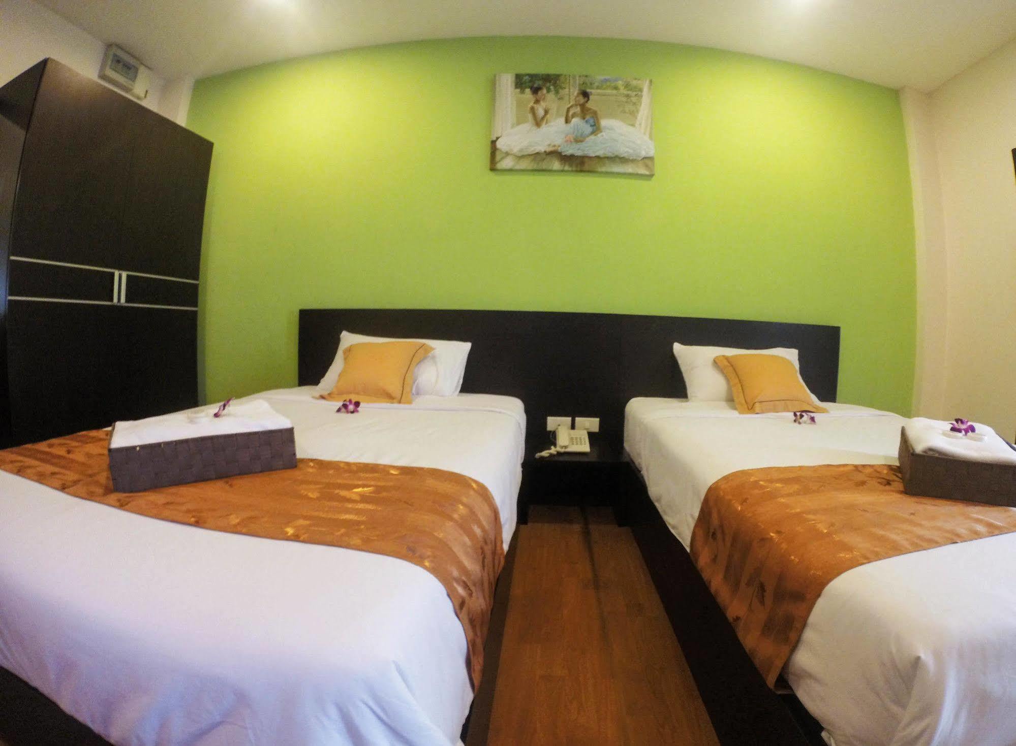 The Irish Clock Hotel Udon Thani Luaran gambar